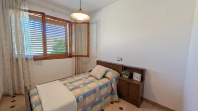 Chalet on Carrer de Barcelona photo 25