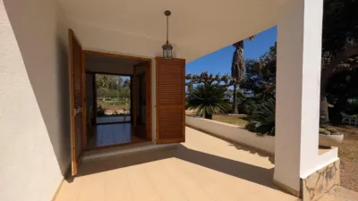 Chalet on Carrer de Barcelona photo 4