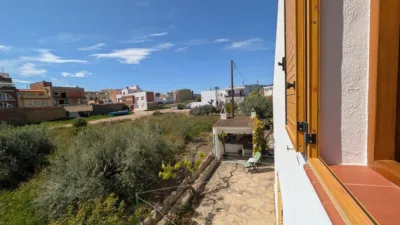 Chalet on Carrer de Barcelona photo 61