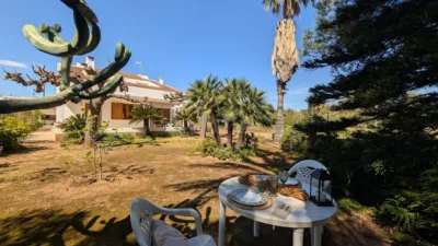 Chalet on Carrer de Barcelona photo 85