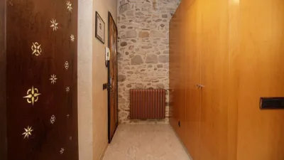 Piso en alquiler en Carrer Catedral, Barri Vell (Girona Capital) de 1.800 €<span>/mes</span>