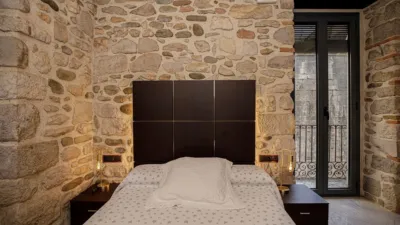 Piso en alquiler en Carrer Catedral, Barri Vell (Girona Capital) de 1.800 €<span>/mes</span>