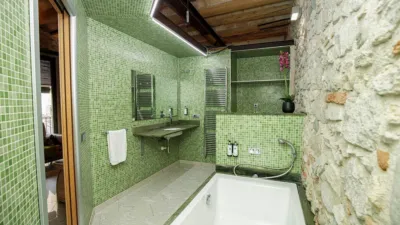 Piso en alquiler en Carrer Catedral, Barri Vell (Girona Capital) de 1.800 €<span>/mes</span>
