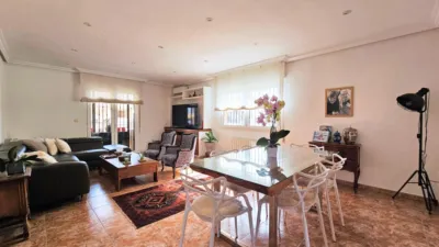 Chalet en venta en Calle de la Pinta, Núcleo (San Pedro del Pinatar) de 499.900 €