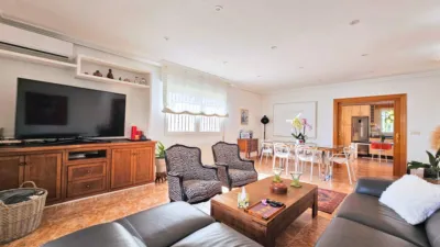 Chalet en venta en Calle de la Pinta, Núcleo (San Pedro del Pinatar) de 499.900 €