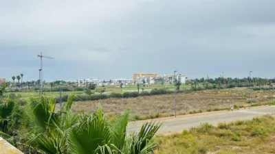 Casa pareada en venta en Calle Labrador Manuel Lambertos, Los Alcázares de 224.000 €