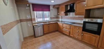 Casa adosada en alquiler en Auditorio Tama, Aldaia de 1.500 €<span>/mes</span>