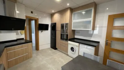 Apartment in Centro-Altozano photo 11