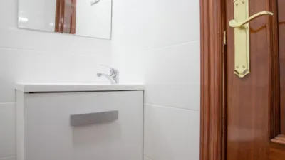 Piso en alquiler en Numancia - Imagen 17