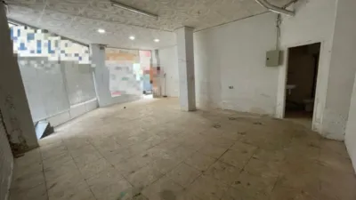 Local comercial en venta en Feria - Más