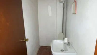 Local comercial en alquiler en Ensanche - Vista 4