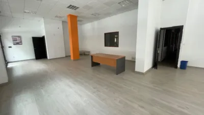 Local comercial en venta en Industria - Vista 3