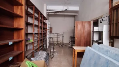Local comercial en alquiler en Feria - Más