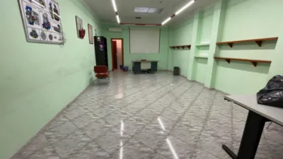 Local comercial en venta en Ensanche-Franciscanos - Vista 3