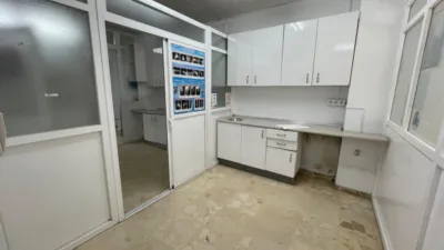 Local comercial en alquiler en Ensanche-Franciscanos - Vista 4
