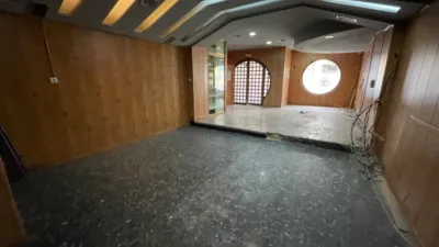 Local comercial en alquiler en Ensanche-Franciscanos - Vista 4