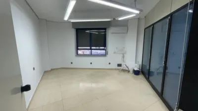 Oficina en alquiler en Centro-Ayuntamiento-Catedral - Vista 3