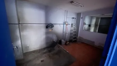 Local comercial en alquiler en Hospital - Vista 3