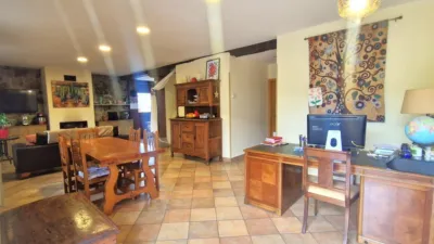 Rustic Farmhouse on Camino de Petritza photo 4