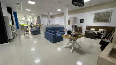 Local comercial en venta en Circunvalacion - Més