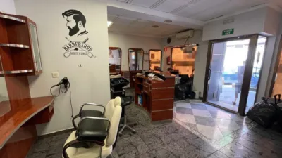 Local comercial en alquiler en Industria - Vista 2