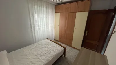 Habitación en alquiler en Calle de la Infanta Doña Teresa, Zona Alta (Ponferrada) de 200 €<span>/mes</span>