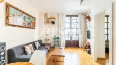 Piso en alquiler en Ciutat Vella - Imagen 4