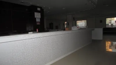 Local comercial en alquiler en Llanos del Aguila - Vista 2