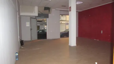 Local comercial en alquiler en Circunvalacion - Vista 2