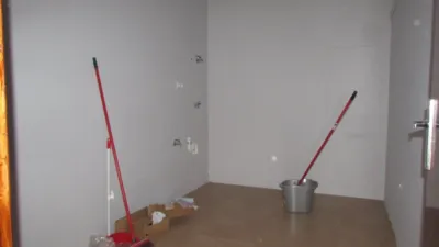 Local comercial en alquiler en Circunvalacion - Vista 3