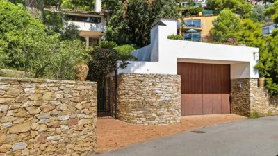 Chalet en venta en Carrer dels Violers, 5, Begur de 1.995.000 €