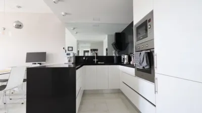 Apartment in Los Almendros-La Florida photo 13