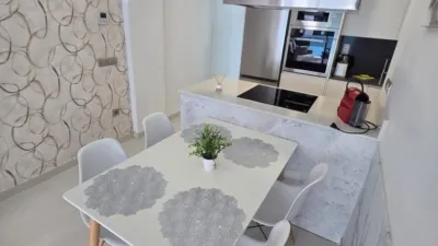 Apartment in Bus Station photo 7