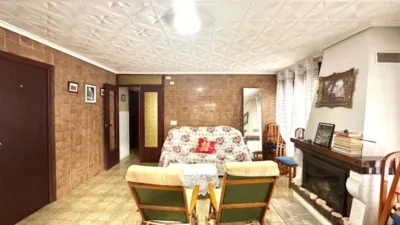 House in Bus Station photo 26
