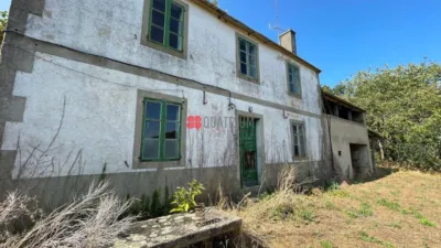 Chalet on Lugar Torre Abaixo Street photo 2