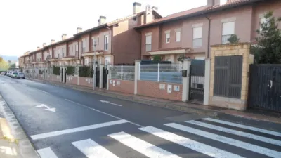 Casa adosada en venta en Calle de la Niabina, Navarrete de 368.000 €