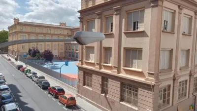 Piso en venta en Calle de las Escuelas Pías, Universidad-Los Lirios (Logroño) de 298.000 €