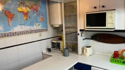 Piso en venta en Calle de la Manzanera, Universidad-Los Lirios (Logroño) de 150.000 €