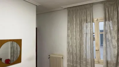 Piso en venta en Avenida de Pío XII, Centro (Logroño) de 185.000 €