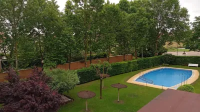 Piso en venta en Calle Nocedillo, San Adrián-La Cava-El Arco (Logroño) de 190.000 €
