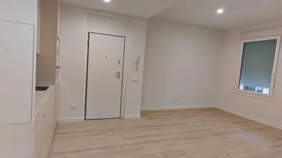 Piso en venta en Calle de Somosierra, Centro (Logroño) de 175.000 €
