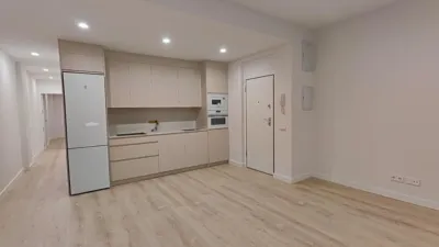 Piso en venta en Calle de Somosierra, Centro (Logroño) de 175.000 €