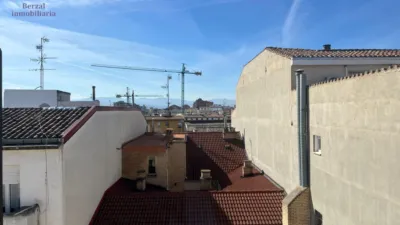 Piso en venta en Avenida de la Paz, cerca de Calle de la Duquesa de la Victoria, Centro (Logroño) de 224.000 €