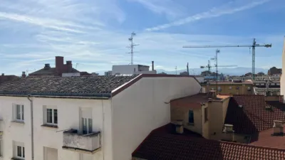 Piso en venta en Avenida de la Paz, cerca de Calle de la Duquesa de la Victoria, Centro (Logroño) de 224.000 €