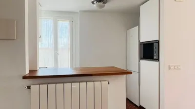 Piso en venta en Avenida de la Paz, cerca de Calle de la Duquesa de la Victoria, Centro (Logroño) de 224.000 €