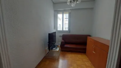 Piso en venta en Avenida de la Paz, cerca de Calle de la Duquesa de la Victoria, Residencia (Logroño) de 163.500 €