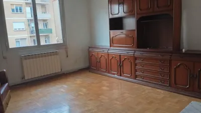 Piso en venta en Avenida de la Paz, cerca de Calle de la Duquesa de la Victoria, Residencia (Logroño) de 163.500 €