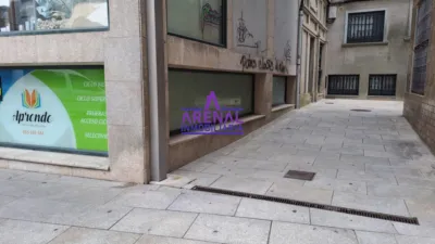 Local comercial en venta en Pobra Do Caramiñal - Vista 2