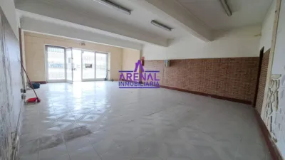 Local comercial en venta en A Pobra Do Caraminal - Més