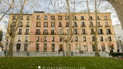 Apartment in Plaza de Oriente photo 2